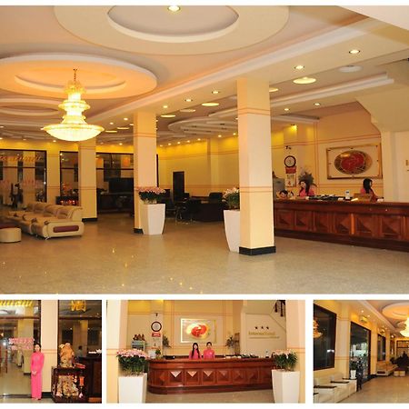 Khach San Quoc Te Hotell Cà Mau Exteriör bild